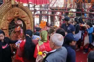 आज कुष्माण्डा देवीको विधिपूर्वक पूजा आराधना गरिँदै