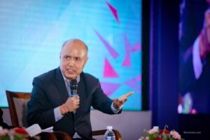 १००० र ५०० को नोटमा प्रतिबन्ध नलाग्ने : अर्थमन्त्री खनाल