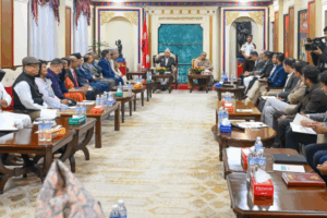 लोकतन्त्र र संविधानको रक्षा गर्न प्रतिनिधिसभा निर्वाचनमा केन्द्रित हुन राजनीतिक दललाई राष्ट्रपतिको आग्रह